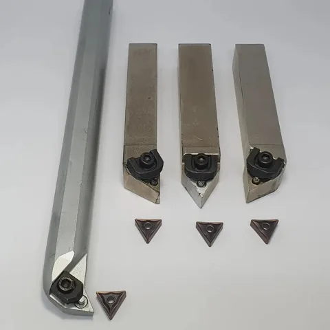 Kit 4 Suportes 20x20 TNMG 16 + 4 Pastilhas TNMG 160408